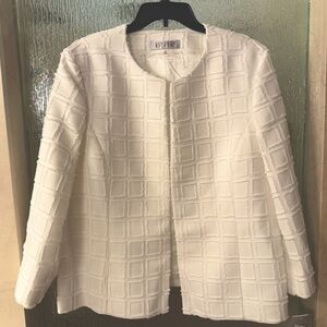 Kasper Ivory Blazer NWT